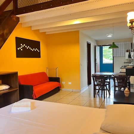 Delphin Apartamento 8 Илябела Екстериор снимка
