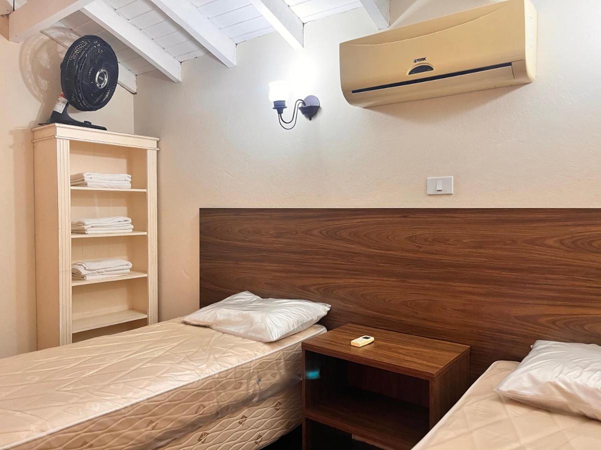 Delphin Apartamento 8 Илябела Екстериор снимка